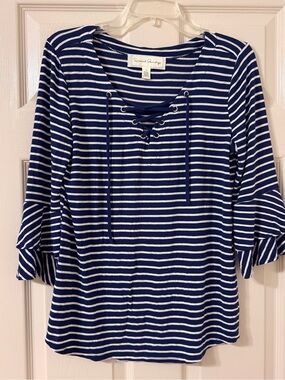 French Laundry Navy & White Striped Bell sleeves Women's Top sz S